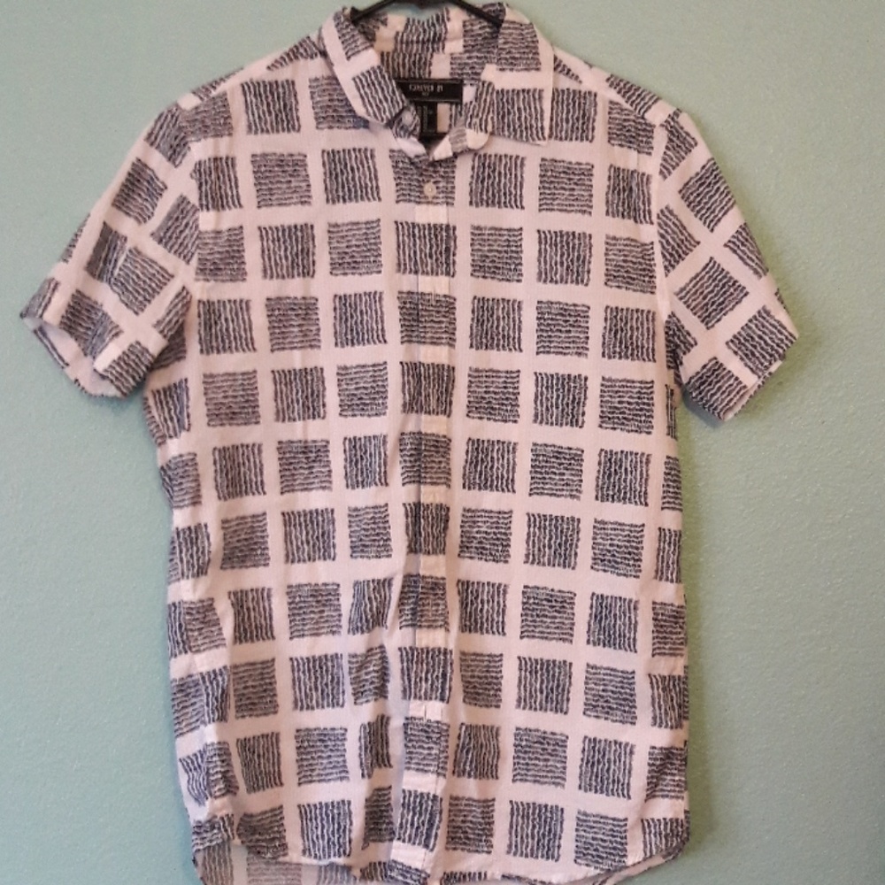 Forever 21 White-Navy Pattern Size XS